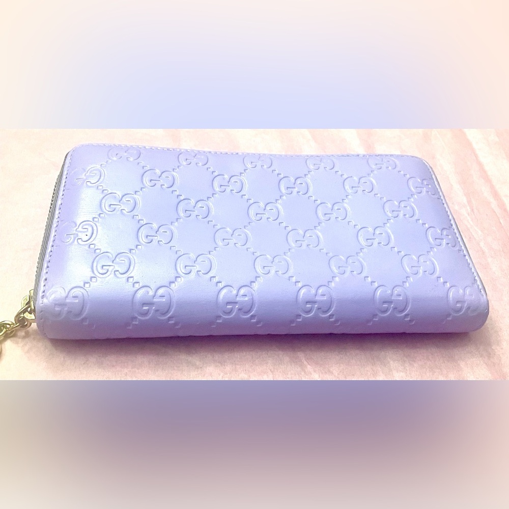 Gucci Authentic Lilac Monogram Zip-Around Wallet